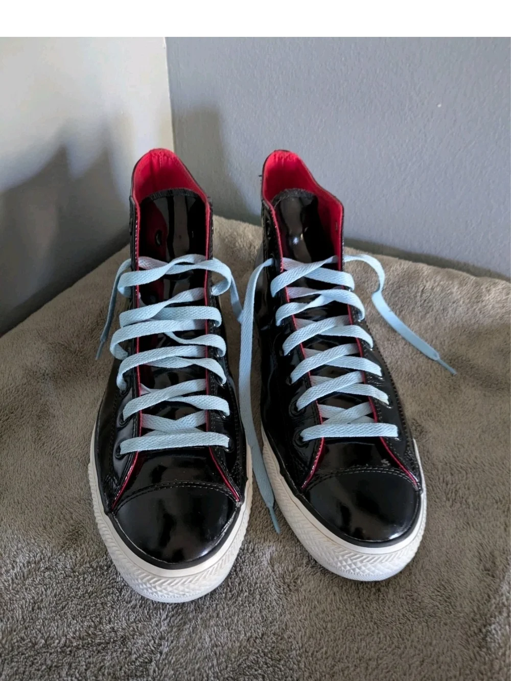Converse All Star Patent Leather High Top Shoes Size 11.5 Men Chucks Clean!